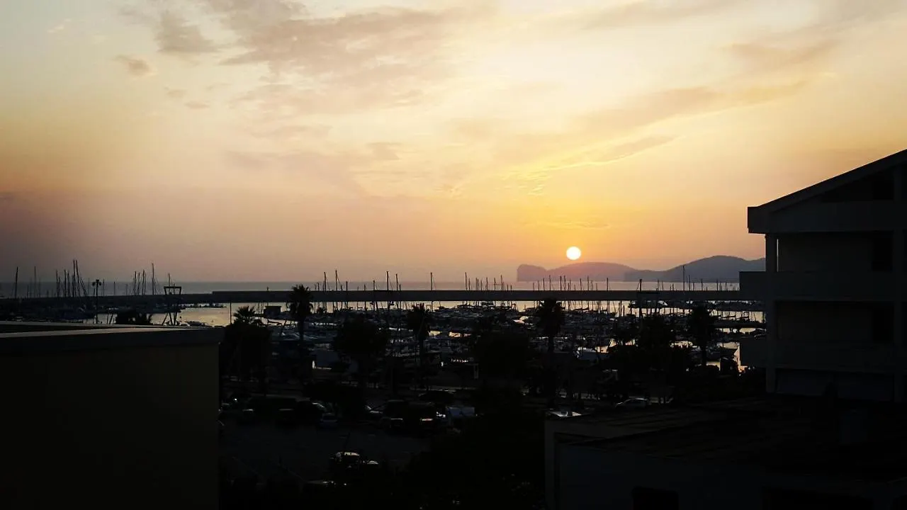 Appartamento Fronte Porto Alghero Apartmán