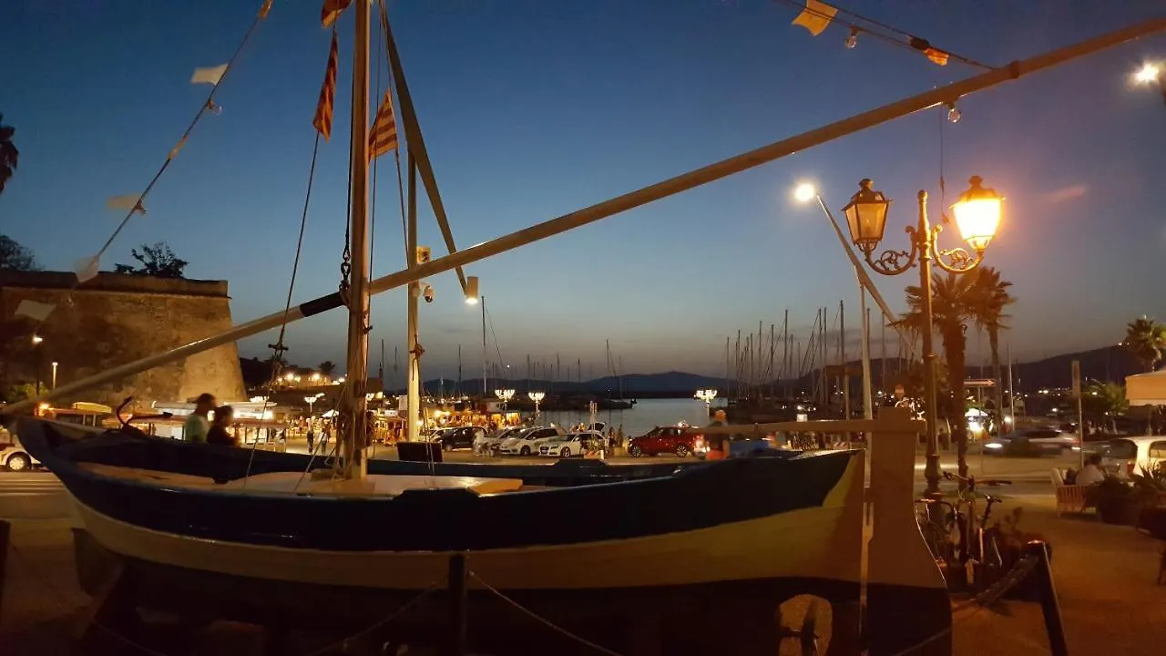 Appartamento Fronte Porto Alghero