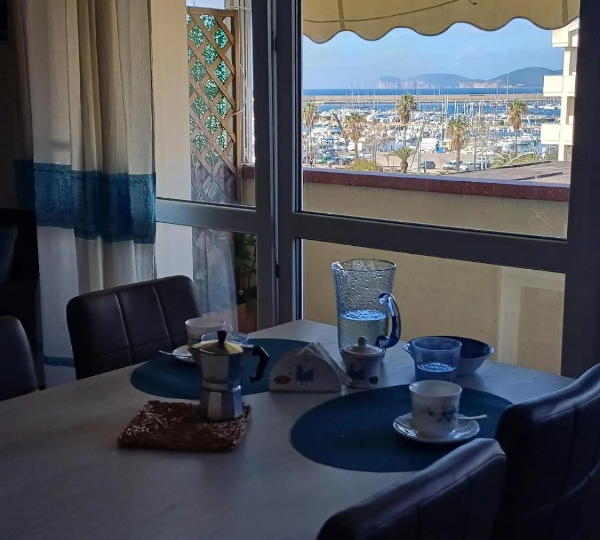 Appartamento Fronte Porto Alghero Itálie